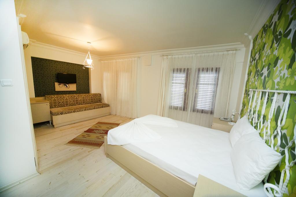 Apollon Hotel Bozcaada Habitación foto